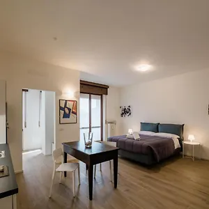 station-apartment.it-lombardy.com/