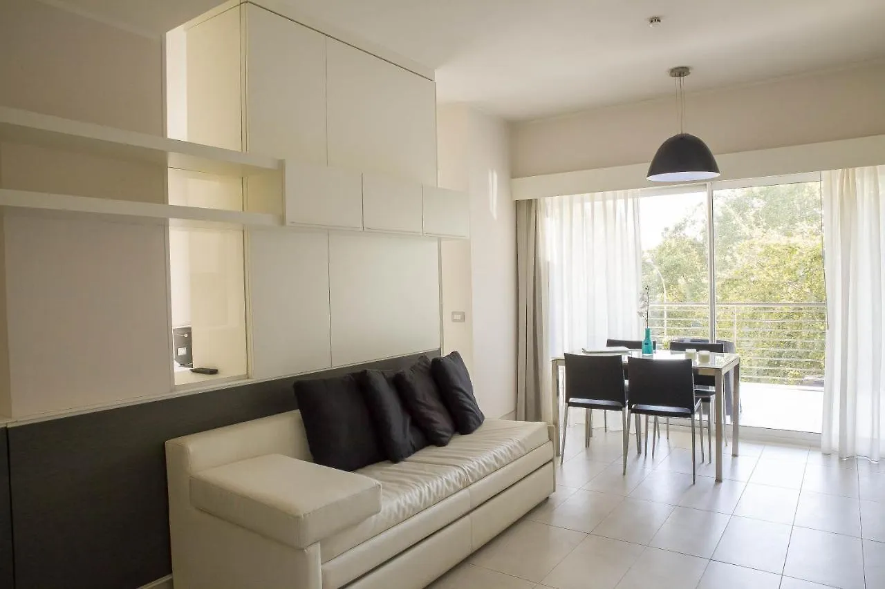 Aparthotel Lungotevere Suite Rome